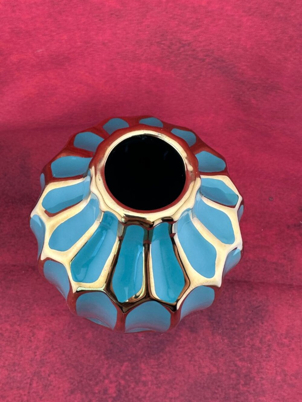 THE SAGEBROOK HOME CERAMIC DECORATIVE VASE in TURQUOISE & GOLD DESIGN 8" TALL - Picture 3 of 7